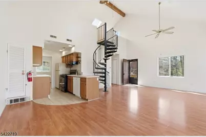 8 Augusta Dr #8, Vernon, NJ 07462 - Photo 15