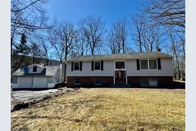 38 Notch Rd, Jefferson Township, NJ 07438 - Photo 1