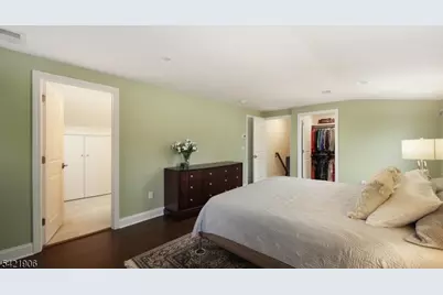 401 Poe Ave, Westfield, NJ 07090 - Photo 19