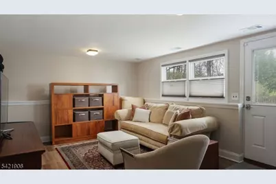 401 Poe Ave, Westfield, NJ 07090 - Photo 15