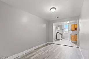 23 Monroe St, Passaic, NJ 07055 - Photo 5