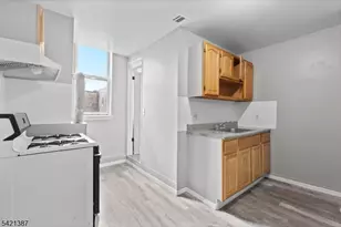 23 Monroe St, Passaic, NJ 07055 - Photo 9