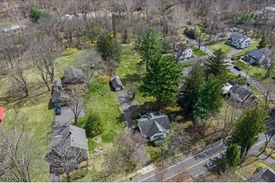 33 Holland Ave, Peapack Gladstone Boro, NJ 07977 - Photo 31