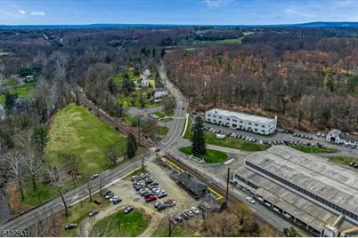 33 Holland Ave, Peapack Gladstone Boro, NJ 07977 - Photo 35