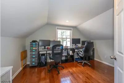 19 Bond Pl, West Caldwell, NJ 07006 - Photo 19