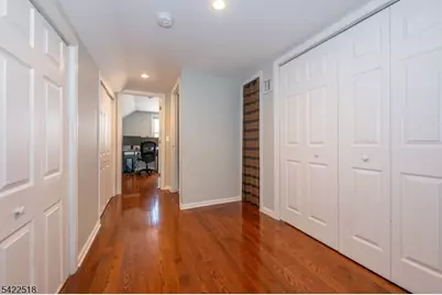 19 Bond Pl, West Caldwell, NJ 07006 - Photo 21