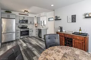 1706 William and Mary Cmn, Hillsborough Township, NJ 08844 - Photo 15