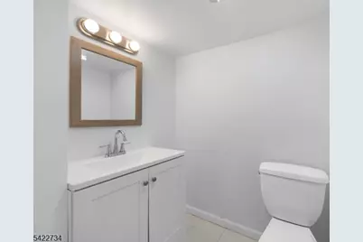 22 Cottage Ln, Clifton, NJ 07012 - Photo 23