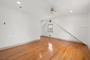 22 Cottage Ln, Clifton, NJ 07012 - Photo 15