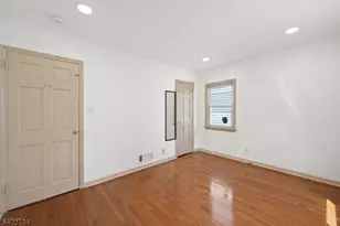 22 Cottage Ln, Clifton, NJ 07012 - Photo 11