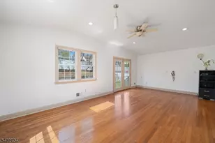 22 Cottage Ln, Clifton, NJ 07012 - Photo 5