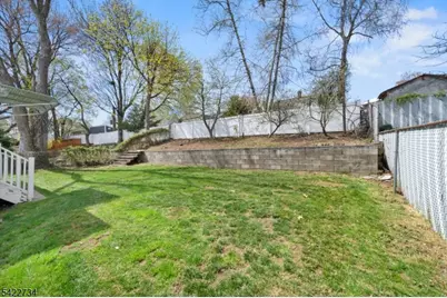 22 Cottage Ln, Clifton, NJ 07012 - Photo 25