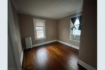 742 Pennington St, Elizabeth, NJ 07202 - Photo 3