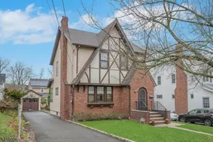 52 Morningside Rd, Verona, NJ 07044 - Photo 1