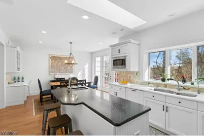 1241 Rahway Rd, Scotch Plains Township, NJ 07076 - Photo 13