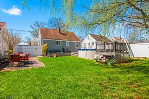 238 Bradford Ave, Linden, NJ 07036 - Photo 21