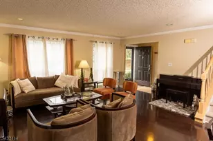 12 Diaz Ct, Franklin Township, NJ 08823 - Photo 9