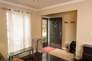 12 Diaz Ct, Franklin Township, NJ 08823 - Photo 7