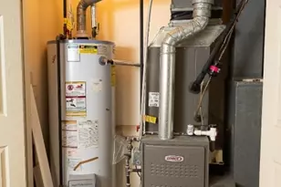 12 Diaz Ct, Franklin Township, NJ 08823 - Photo 25