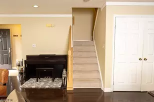 12 Diaz Ct, Franklin Township, NJ 08823 - Photo 13