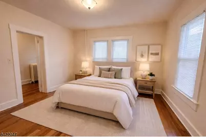 17 Mountainview Pl #1, Montclair, NJ 07042 - Photo 17