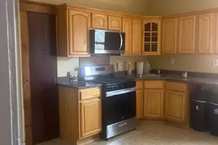 1946 Barnett St, Rahway, NJ 07065 - Photo 3