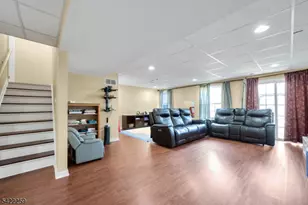 17 Gordon Cir, Parsippany, NJ 07054 - Photo 19