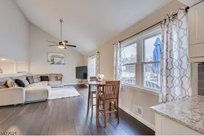 117 Cleveland Ave, Woodbridge Township, NJ 07067 - Photo 13