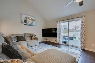 117 Cleveland Ave, Woodbridge Township, NJ 07067 - Photo 9