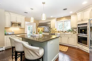 165 N Wyoming Ave, South Orange, NJ 07079 - Photo 17