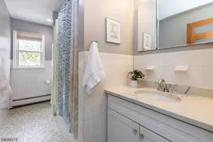 165 N Wyoming Ave, South Orange, NJ 07079 - Photo 31