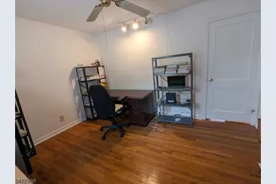 18 Mountainside Dr, Wayne, NJ 07470 - Photo 19