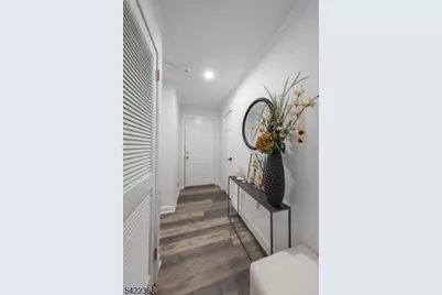 19C Heritage Dr, Chatham Township, NJ 07928 - Photo 3