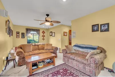 48 Blossom Rd, Hampton Boro, NJ 08827 - Photo 9