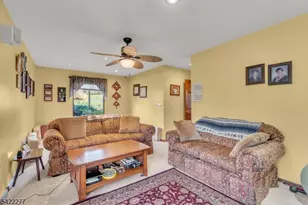 48 Blossom Rd, Hampton Boro, NJ 08827 - Photo 9