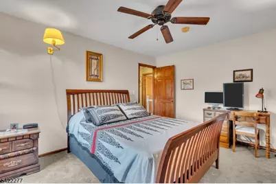 48 Blossom Rd, Hampton Boro, NJ 08827 - Photo 15