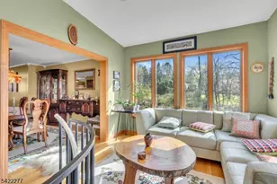 48 Blossom Rd, Hampton Boro, NJ 08827 - Photo 5