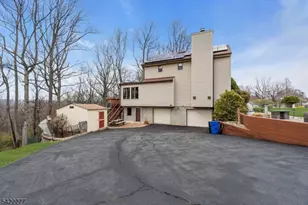 48 Blossom Rd, Hampton Boro, NJ 08827 - Photo 3