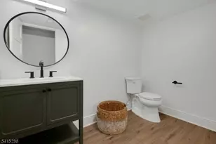 76 Woodland Ave, Summit, NJ 07901 - Photo 35