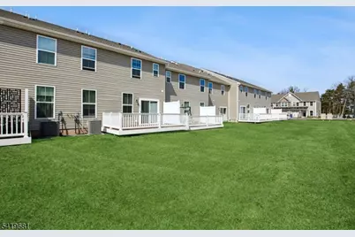 49 Owen Ct, Franklin Township, NJ 08873 - Photo 21