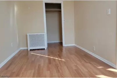 138 Union Ave, Linden, NJ 07036 - Photo 7