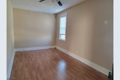 138 Union Ave, Linden, NJ 07036 - Photo 5