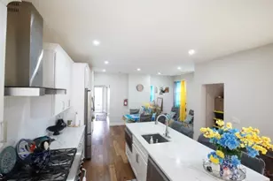 169 Oakwood Pl, Orange, NJ 07050 - Photo 9