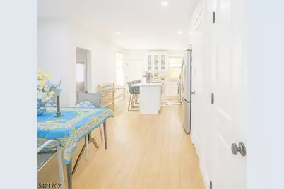 169 Oakwood Pl, Orange, NJ 07050 - Photo 7