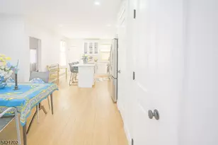 169 Oakwood Pl, Orange, NJ 07050 - Photo 7