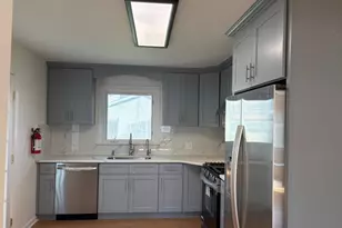 16 S Baums Ct, Livingston, NJ 07039 - Photo 3