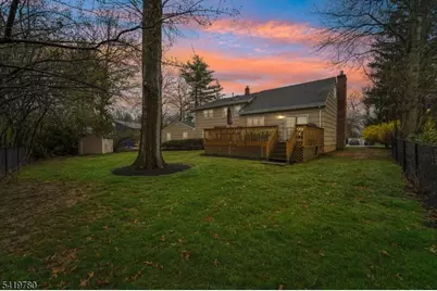 64 Hampton Dr, Berkeley Heights Township, NJ 07922 - Photo 33