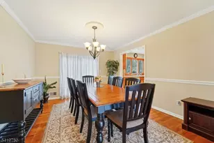 64 Hampton Dr, Berkeley Heights Township, NJ 07922 - Photo 11