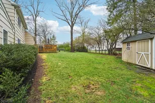 64 Hampton Dr, Berkeley Heights Township, NJ 07922 - Photo 29