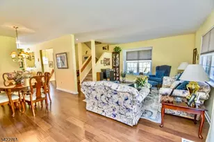 156 Brookside Ln, Mount Arlington, NJ 07856 - Photo 3